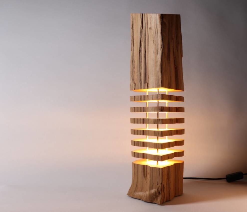 Light and wood: American designer presented lamps with an unusual combination of materials