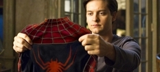 Фанати людини-павука зможуть купити костюм супер-героя на аукціоні