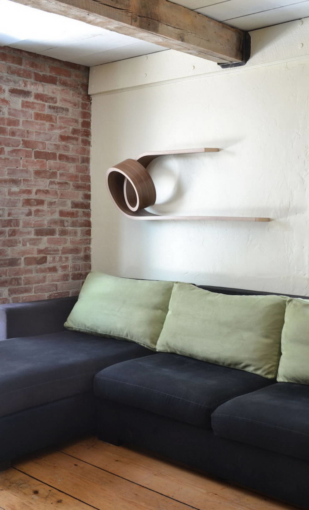 «Гнучкі» меблі: дизайнери розробляють незвичайні предмети інтер'єру