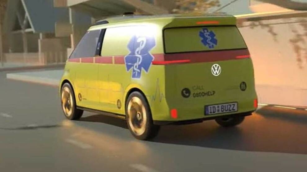 Volkswagen запустит производство беспилотных фургонов скорой помощи