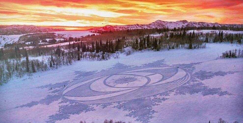 Sztuka ziemi na śniegu: sztuka krótkotrwała