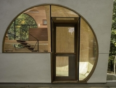 Архитектор из США создал необычный домик на севере Нью-Йорка