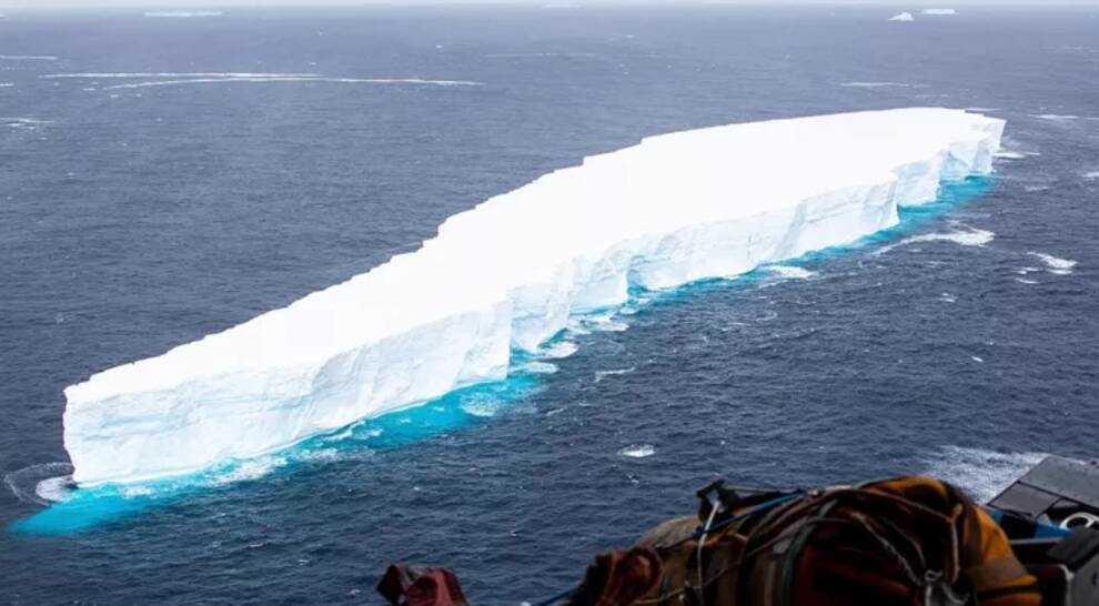 Найбільший айсберг розстанув за 3,5 роки