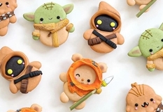 Adorable cookies: the pastry chef creates sweets in the form of cartoon characters