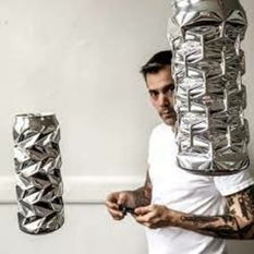 Шедевры из алюминиевых банок: необычное хобби американца